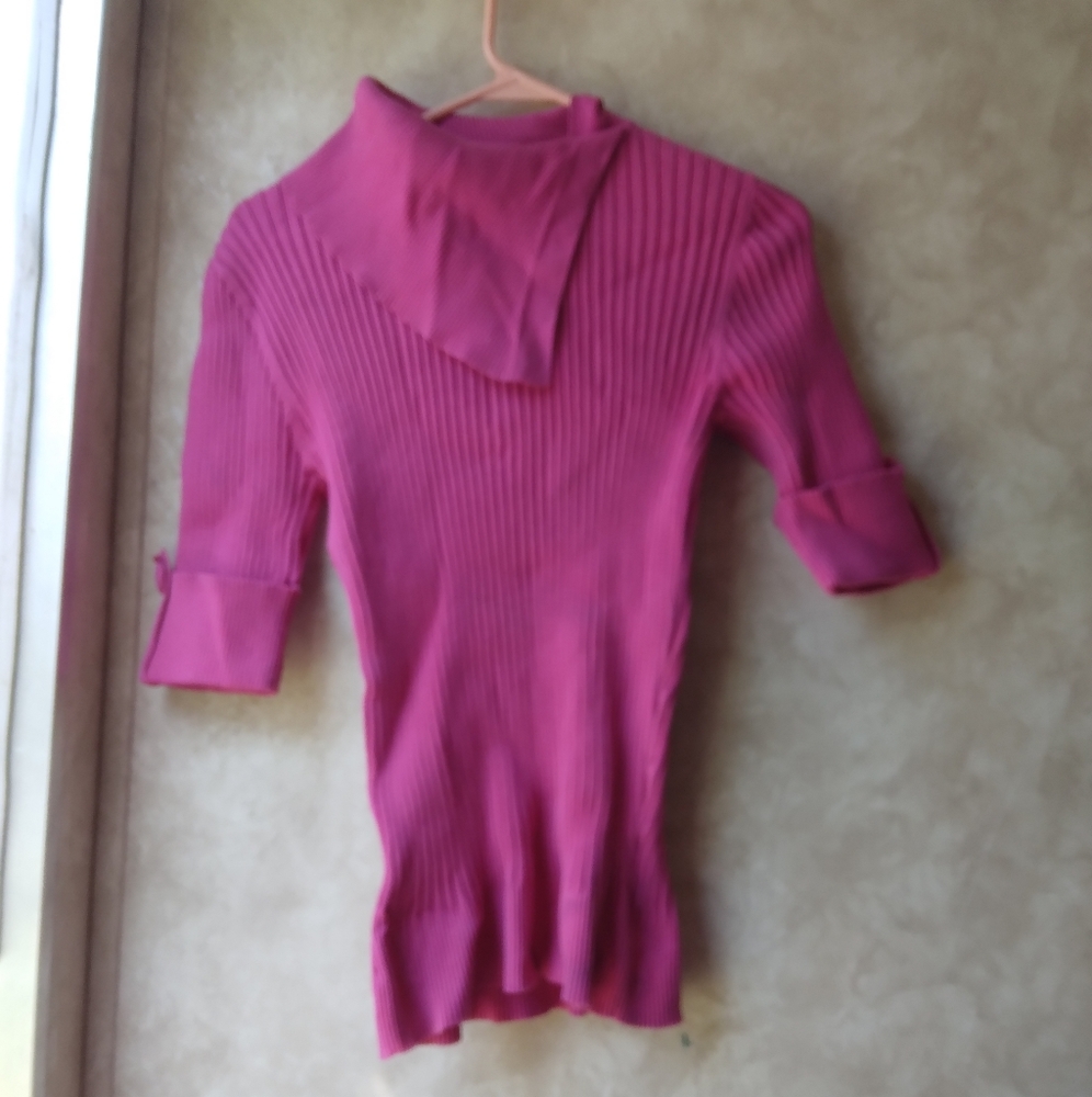 Hot pink dress barn half sleeve shirt